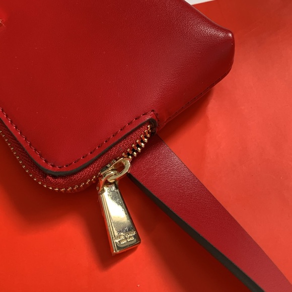♠️♠️ ♠️ Kate Spade red leather belt bag size L/XL ♠️♠️♠️ - Picture 6 of 7